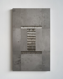 Steel sculpture with fingerprints 